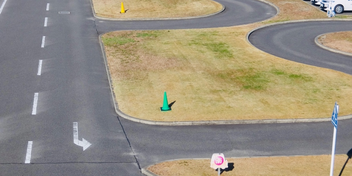 宮崎県宮崎市のアットホームな雰囲気で親切丁寧な自動車教習所Tokuモータースクールの紹介画像